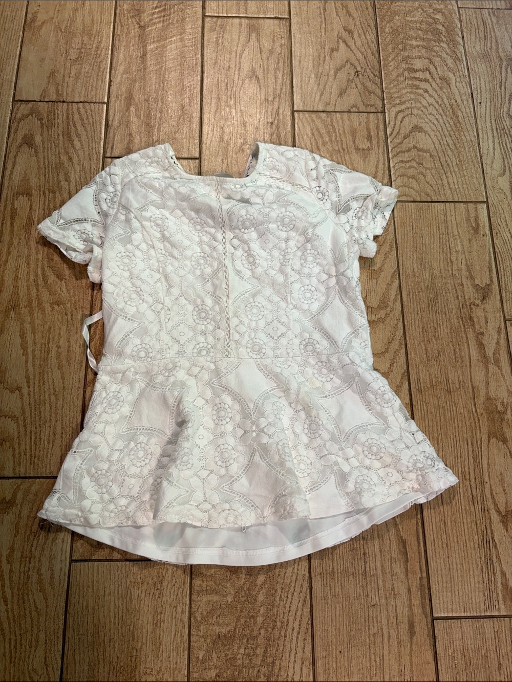 Doe & Rae White Lace top